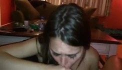 Boquete profissional de uma atriz pornô muito safada
