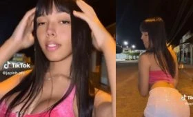Vídeo: Amanda Utsumi alisando
